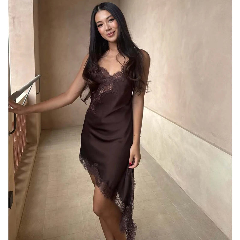 Vestido Mini de Renda e Cetim para Mulher – Estilo Sexy e Festa