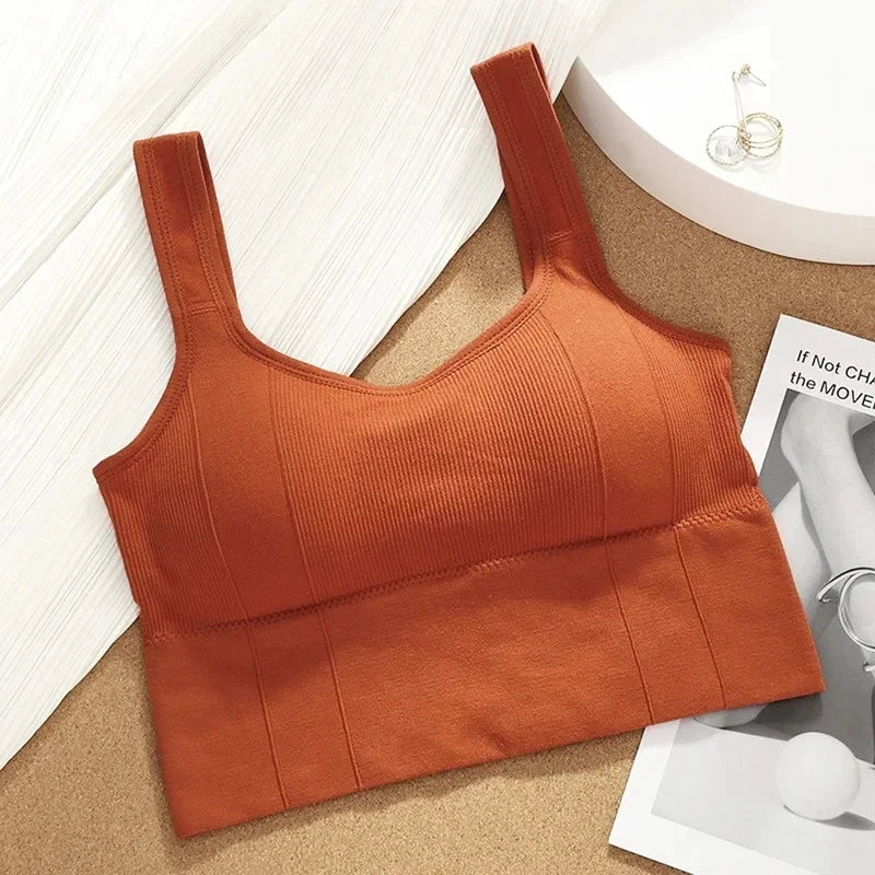 Women's Sports Top – Seamless and Breathable Sports Bra 