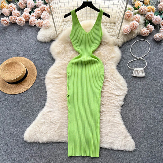 Vestido Abertura y Ajustado a la Cadera