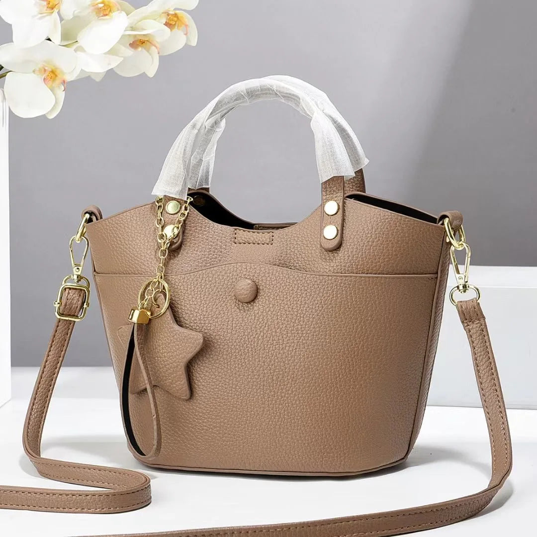 Nuevo bolso de mano y hombro de diseño