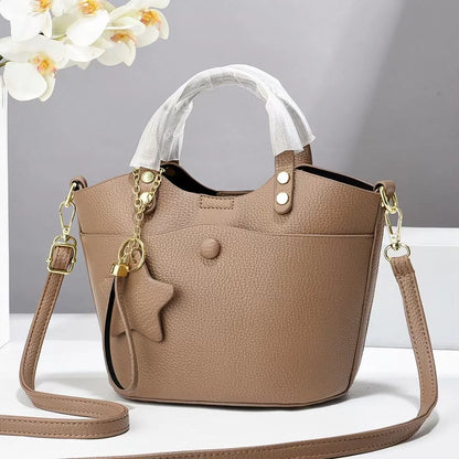 Nuevo bolso de mano y hombro de diseño