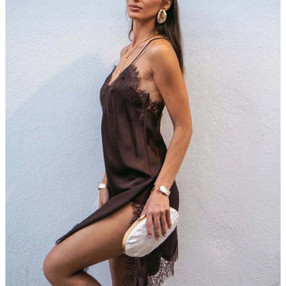 Vestido Mini de Renda e Cetim para Mulher – Estilo Sexy e Festa
