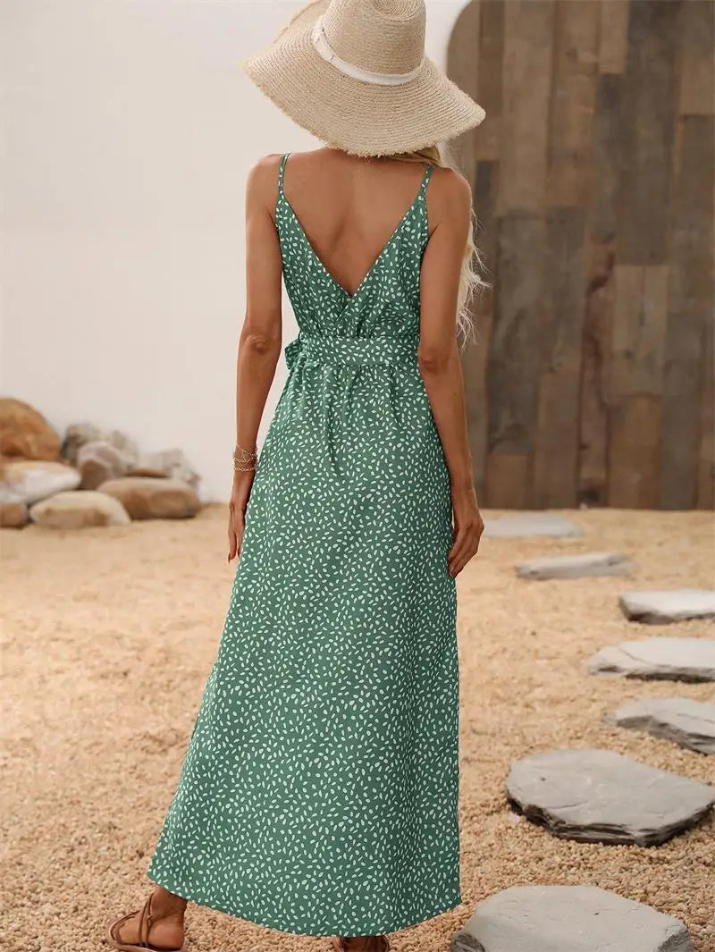 Vestido de verano sin espalda con estampado floral