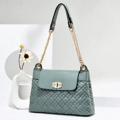 Bolso de mano y hombro con correa en cadena