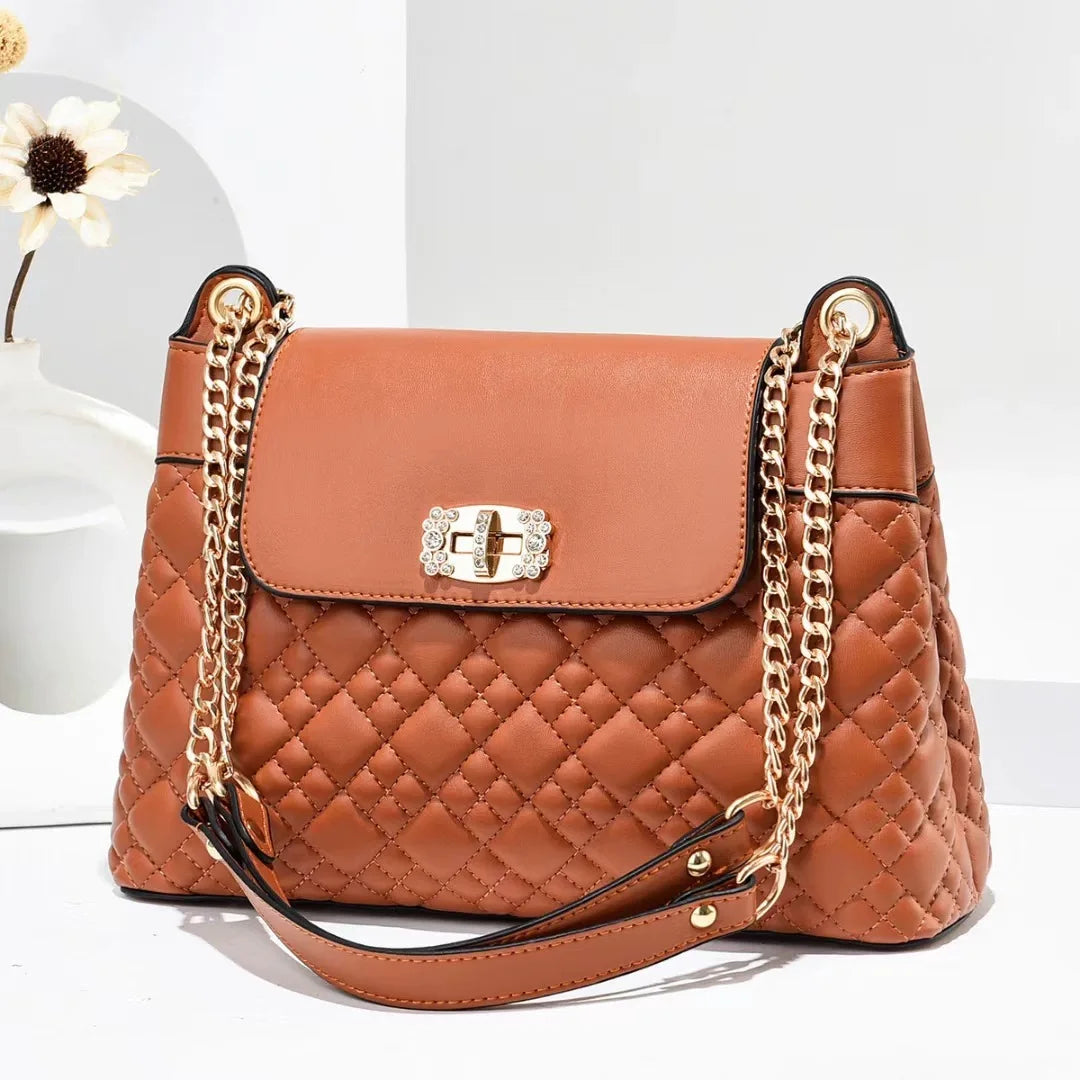 Bolso de mano y hombro con correa en cadena