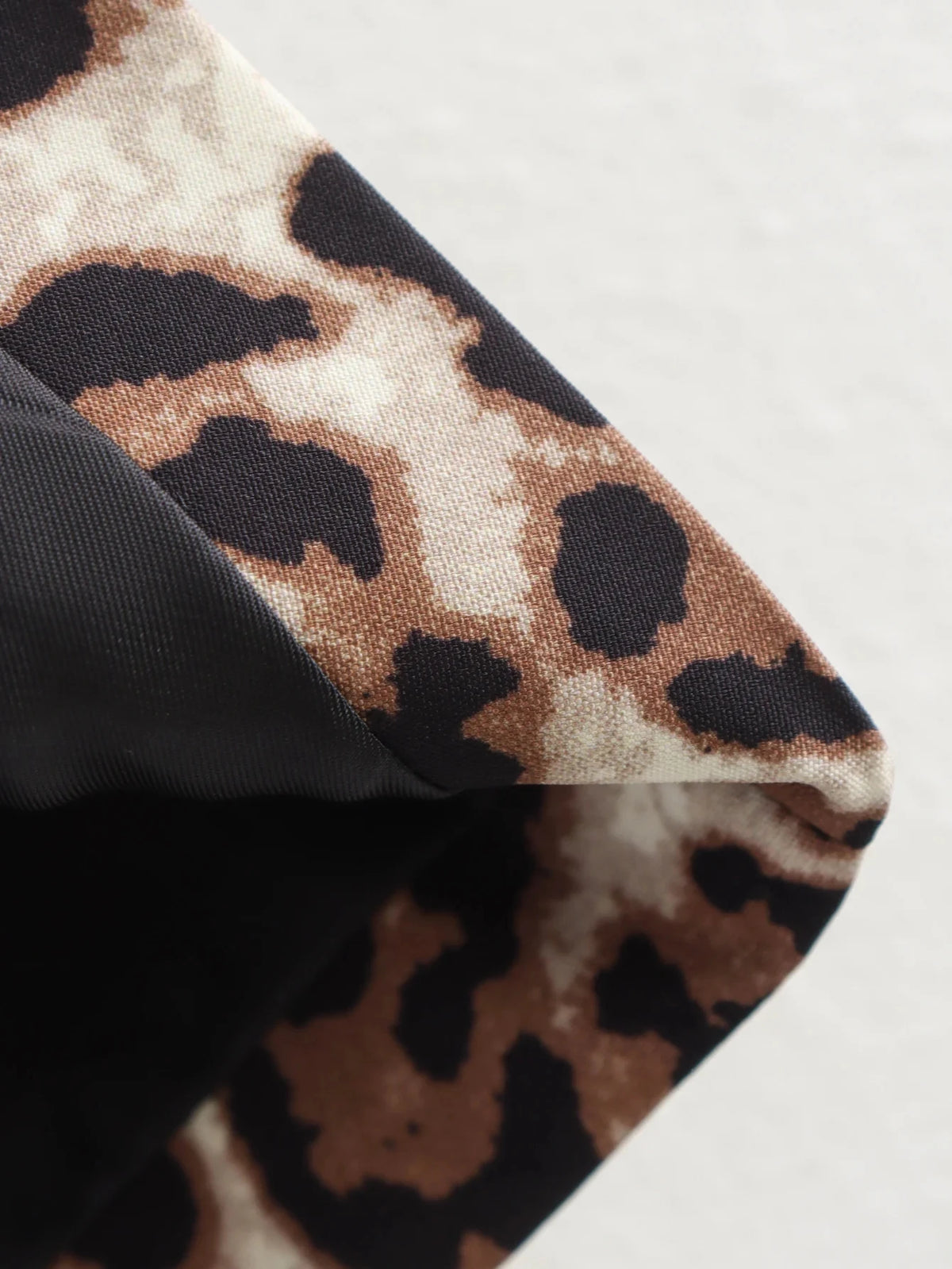 Top sin mangas estampado de Leopardo